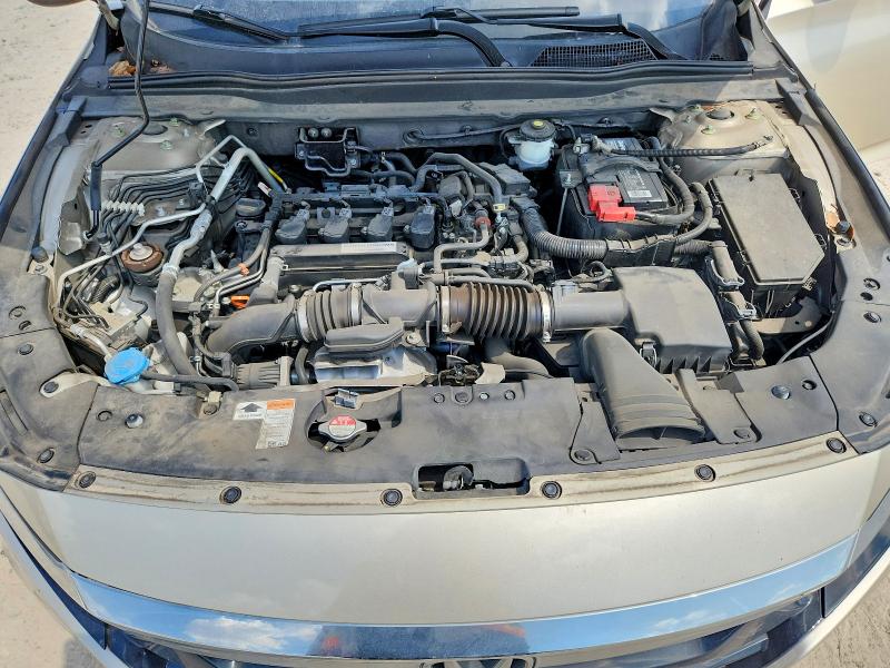 Продажа на аукционе авто 2018 Honda Accord, vin: 1HGCV1F58JA195026, номер лота: 69039546