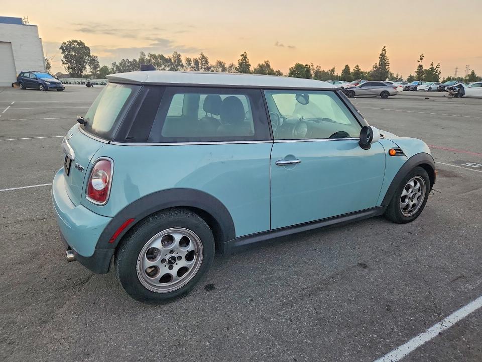2012 Mini Cooper მანქანა იყიდება აუქციონზე, vin: WMWSU3C5XCT255793, აუქციონის ნომერი: 68713836