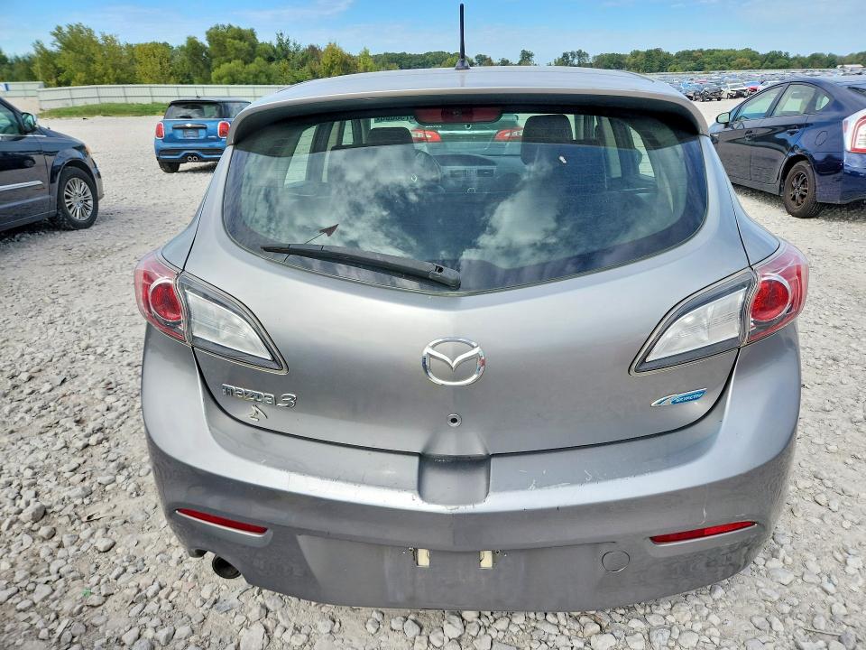 70750006 :رقم المزاد ، JM1BL1M72C1628136 vin ، 2012 Mazda 3 مزاد بيع