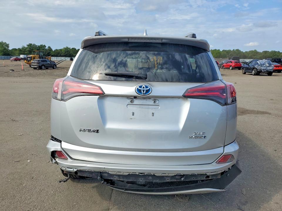 68760046 :رقم المزاد ، JTMRJREV3GD051394 vin ، 2016 Toyota Rav4 Hv مزاد بيع