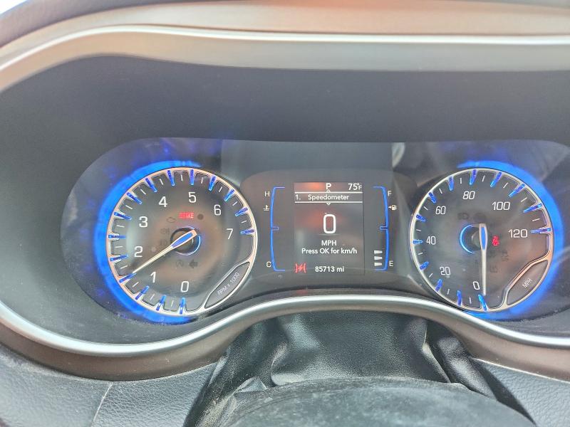 68056636 :رقم المزاد ، 2C4RC1CG9NR203687 vin ، 2022 Chrysler Voyager مزاد بيع