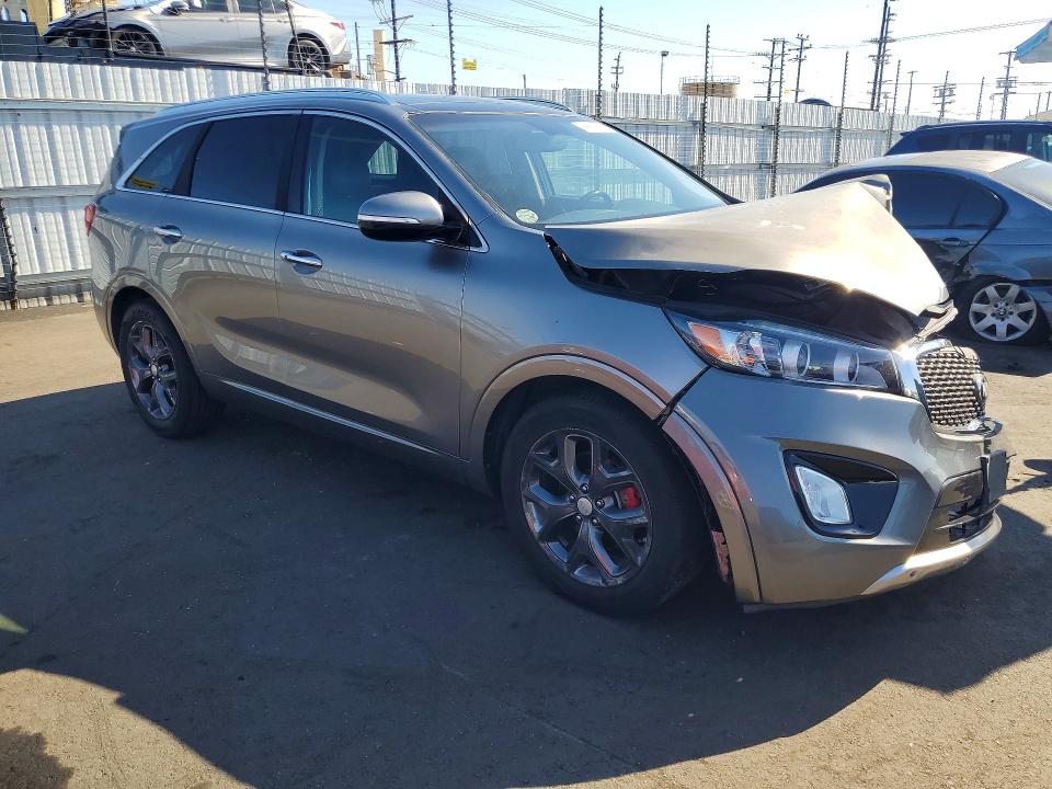 68636136 :رقم المزاد ، 5XYPK4A5XGG108771 vin ، 2016 Kia Sorento مزاد بيع