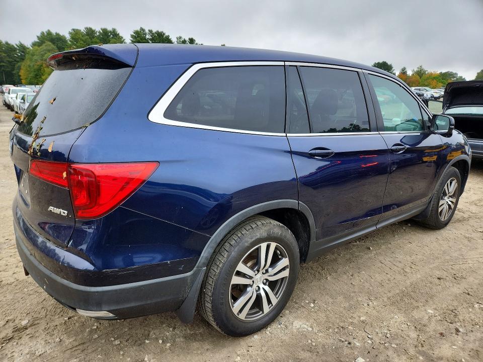 Продаж на аукціоні авто 2017 Honda Pilot, vin: 5FNYF6H52HB025578, номер лоту: 71020046