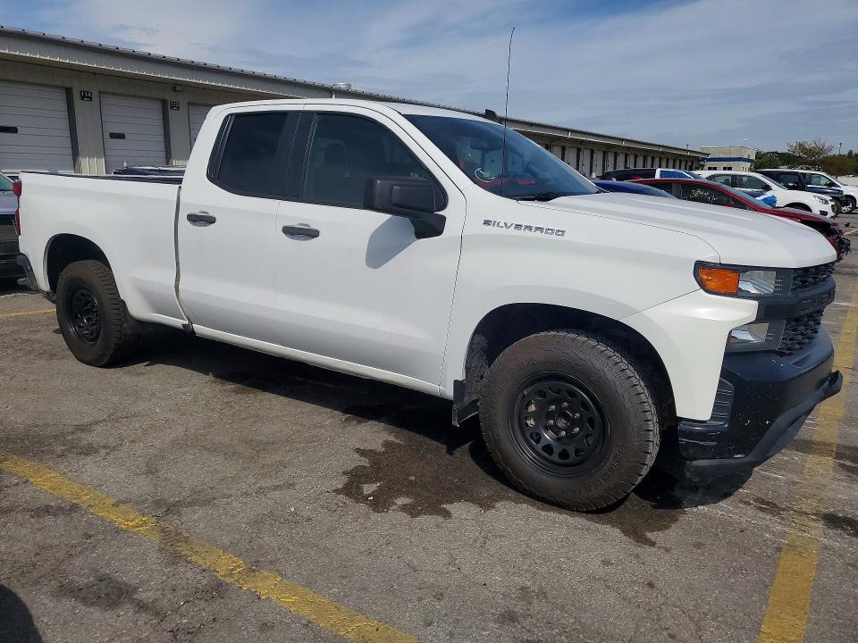 Продаж на аукціоні авто 2019 Chevrolet Silverado, vin: 1GCRWAEF8KZ199628, номер лоту: 71364666