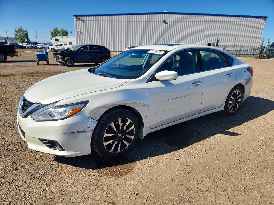 Продаж на аукціоні авто 2018 Nissan Altima, vin: 1N4AL3AP8JC179239, номер лоту: 69298286