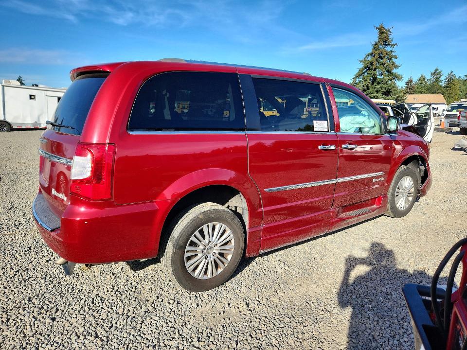 2014 Chrysler Town & Country მანქანა იყიდება აუქციონზე, vin: 2C4RC1GG0ER256997, აუქციონის ნომერი: 71167736