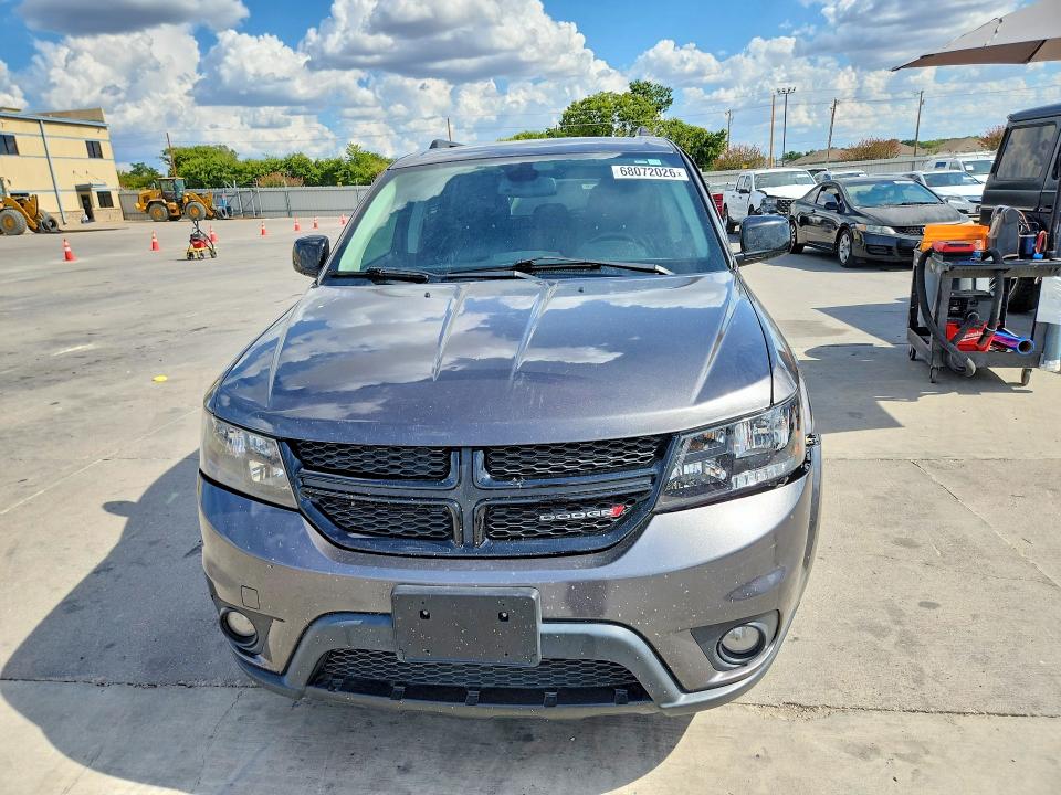 68072026 :رقم المزاد ، 3C4PDCBB5KT871825 vin ، 2019 Dodge Journey مزاد بيع