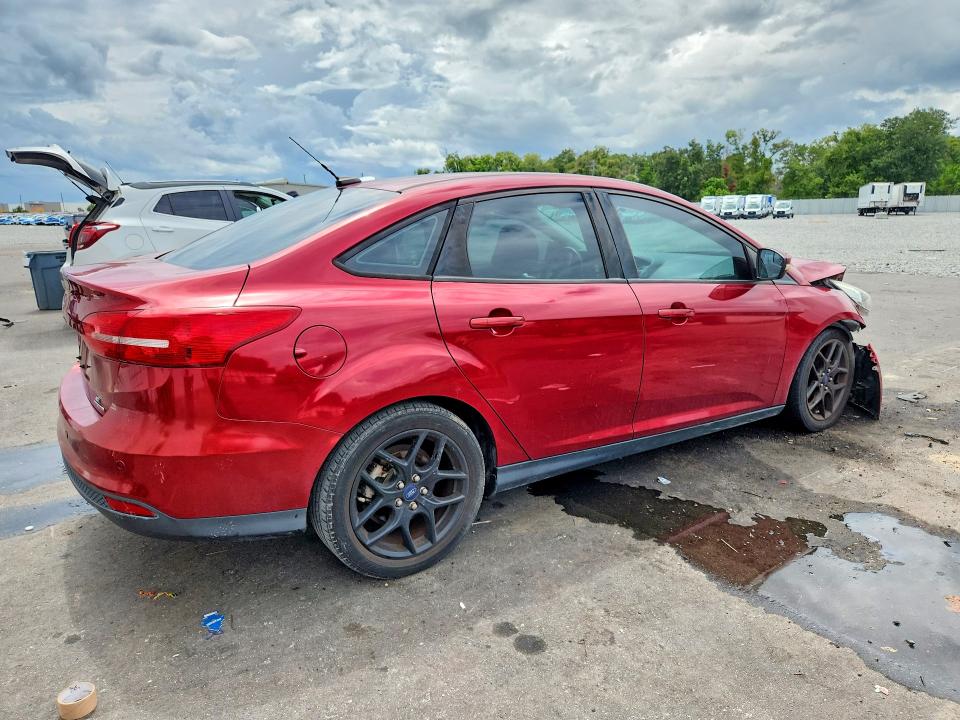 2016 Ford Focus მანქანა იყიდება აუქციონზე, vin: 1FADP3F23GL266330, აუქციონის ნომერი: 67411776