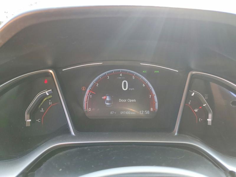 69121846 :رقم المزاد ، 19XFC2E8XKE015398 vin ، 2019 Honda Civic مزاد بيع
