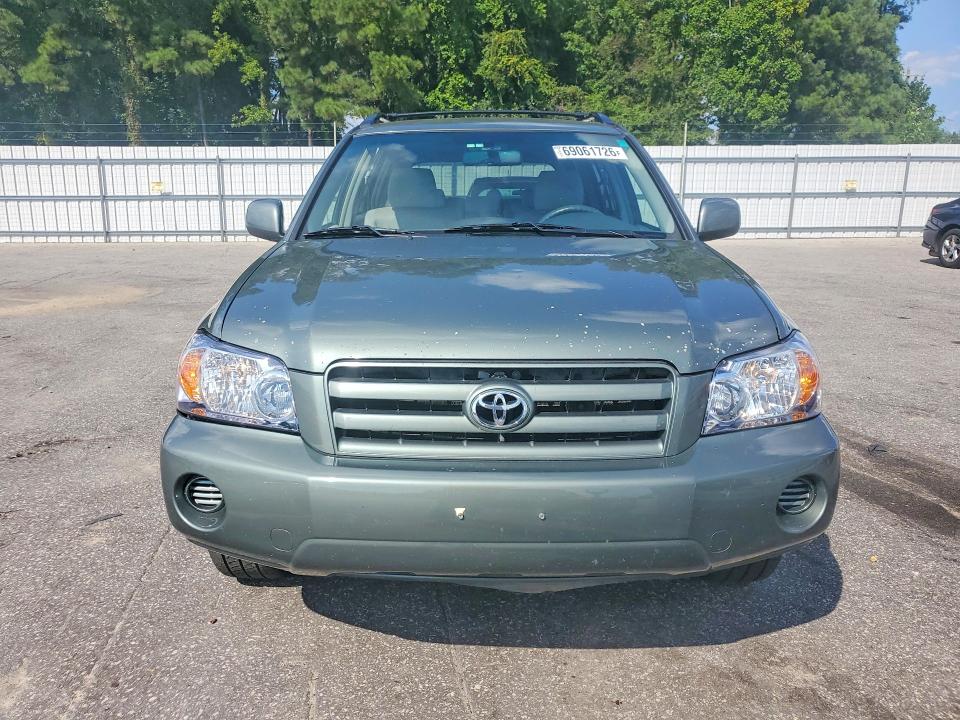 2005 Toyota Highlander მანქანა იყიდება აუქციონზე, vin: JTEGP21A050090752, აუქციონის ნომერი: 69061726