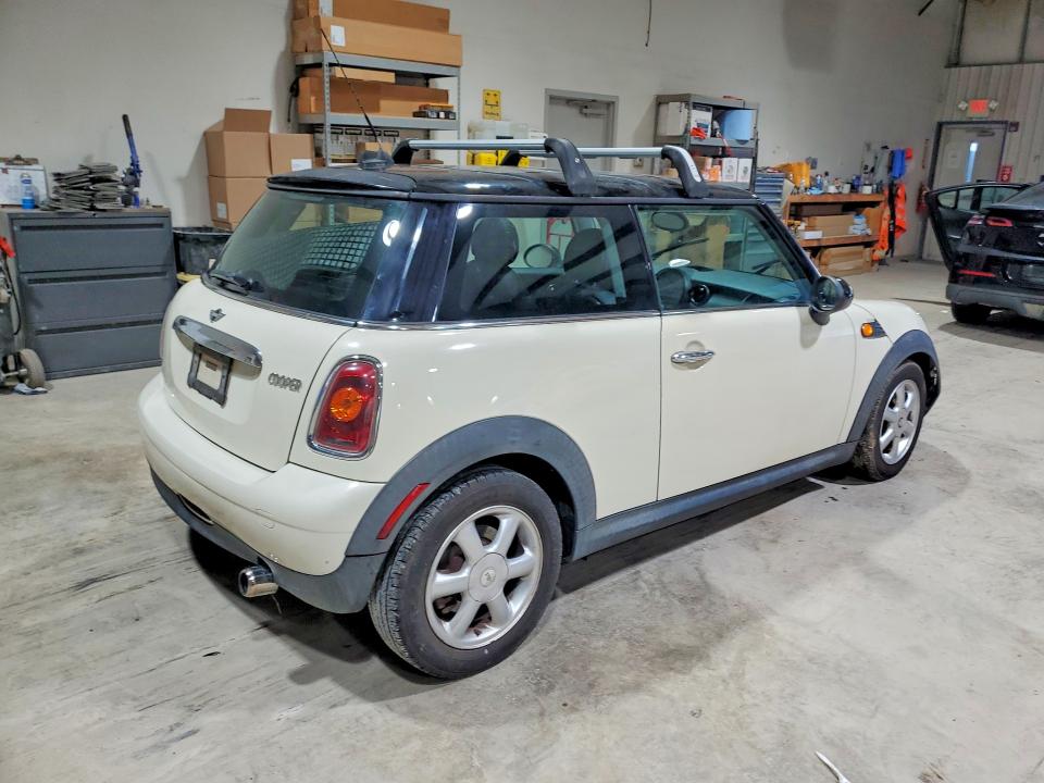 Продажа на аукционе авто 2009 Mini Cooper, vin: WMWMF33519TW77463, номер лота: 67470746