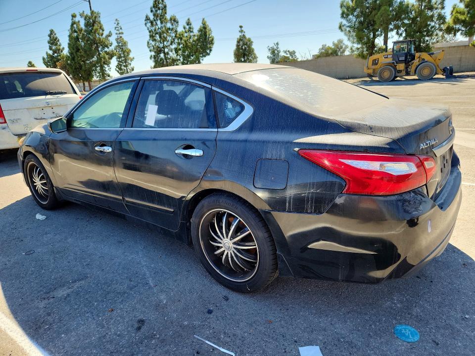 Auction sale of the 2017 Nissan Altima, vin: 1N4AL3AP8HN304819, lot number: 67359056