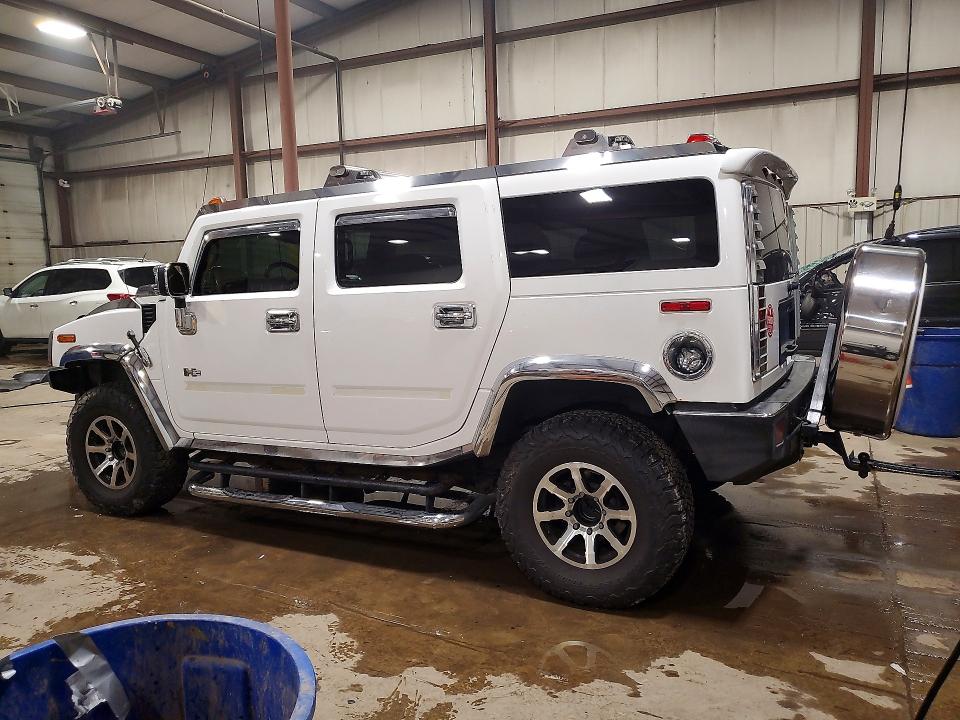 2006 Hummer H2 მანქანა იყიდება აუქციონზე, vin: 5GRGN23U16H116133, აუქციონის ნომერი: 70418976