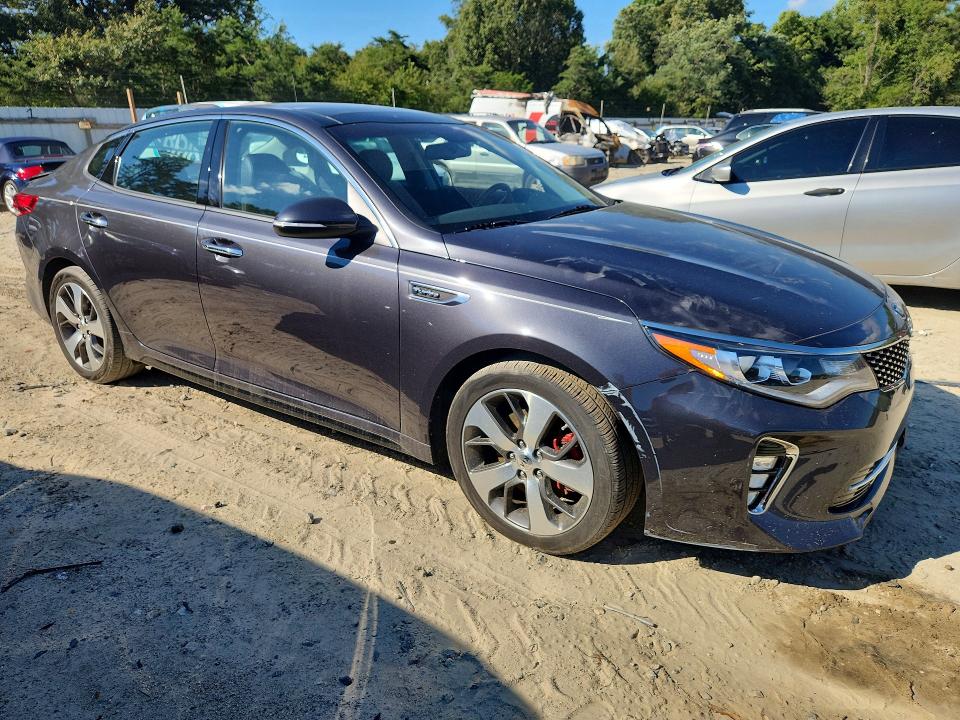 67070906 :رقم المزاد ، 5XXGW4L29JG201655 vin ، 2018 Kia Optima مزاد بيع