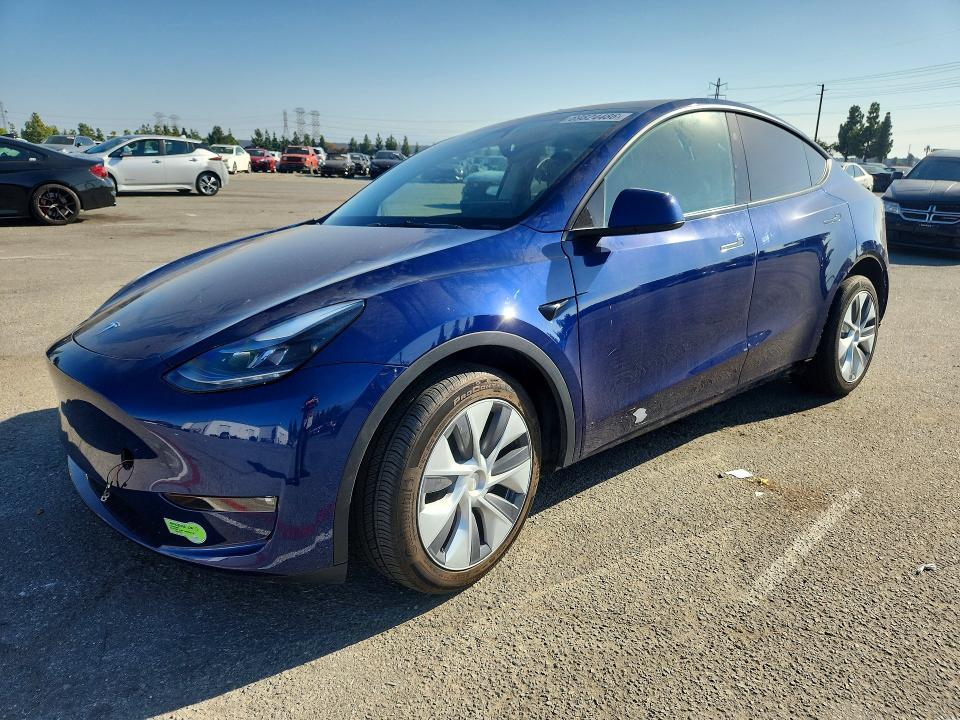 Auction sale of the 2023 Tesla Model Y, vin: 7SAYGAEE7PF858699, lot number: 69824486