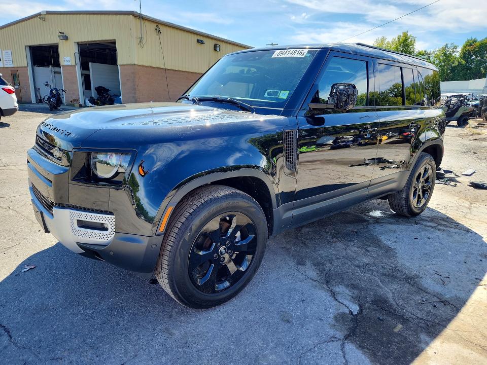Продаж на аукціоні авто 2024 Land Rover Defender, vin: SALEJ7EX4R2281411, номер лоту: 69414816