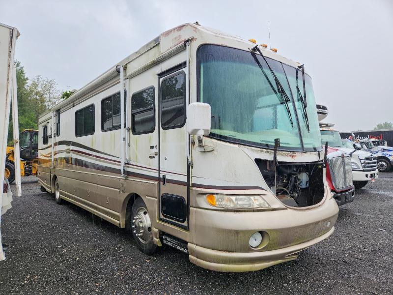 67326326 :رقم المزاد ، 4UZ6XJCA9YCG46193 vin ، 2000 Coachman Recreational Vehicle (rv) مزاد بيع