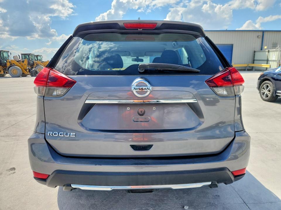 Продаж на аукціоні авто 2017 Nissan Rogue, vin: KNMAT2MT4HP569092, номер лоту: 67236576