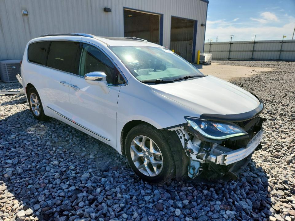 Продажа на аукционе авто 2018 Chrysler Pacifica, vin: 2C4RC1GG3JR364654, номер лота: 68232426