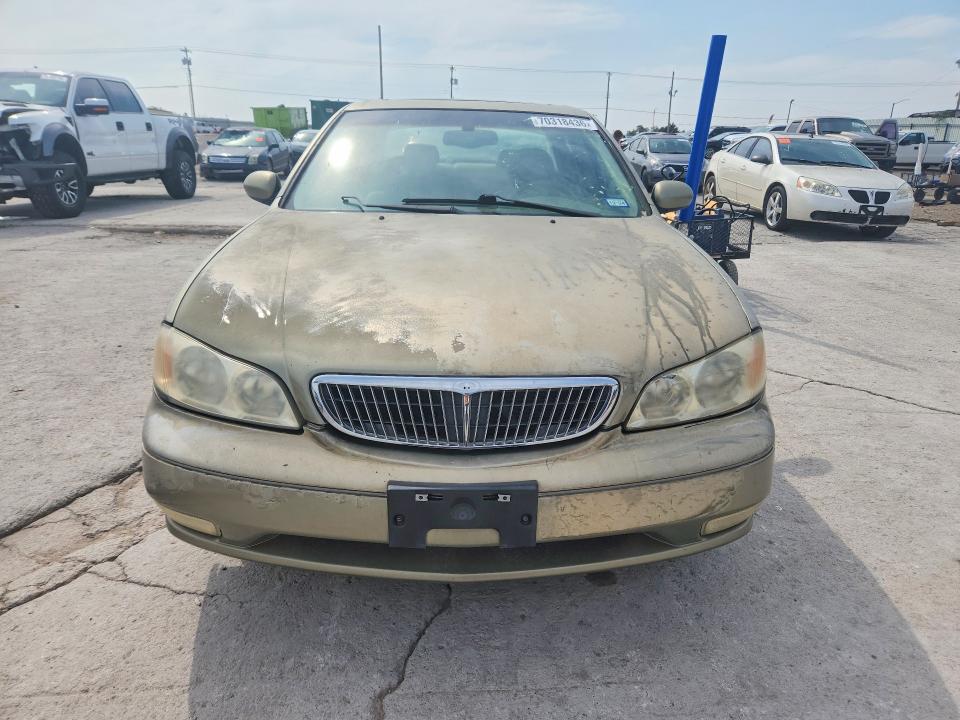 70318436 :رقم المزاد ، JNKCA31A81T014231 vin ، 2001 Infiniti I30 مزاد بيع