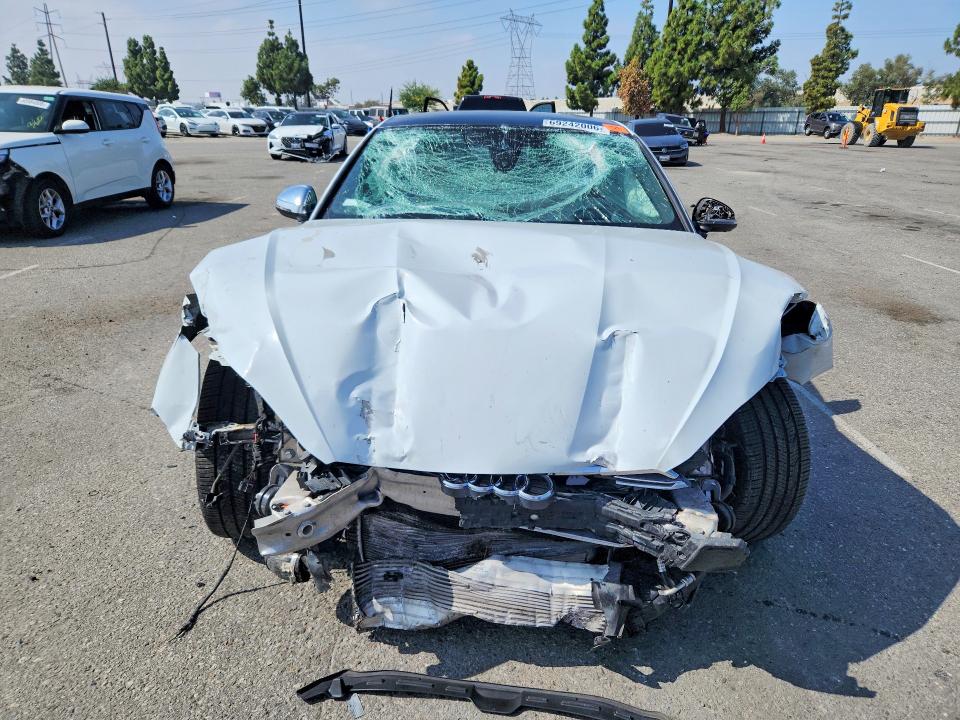 Продажа на аукционе авто 2018 Audi S5, vin: WAUR4AF53JA106553, номер лота: 69242006