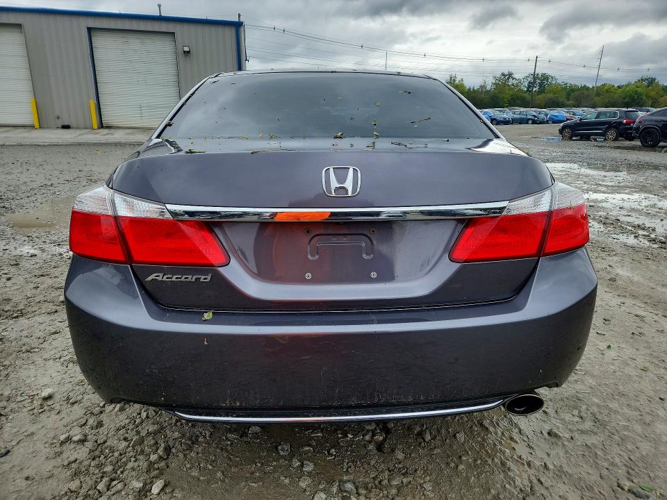 Aukcja sprzedaży 2015 Honda Accord, vin: 1HGCR2F73FA002882, numer aukcji: 70703556
