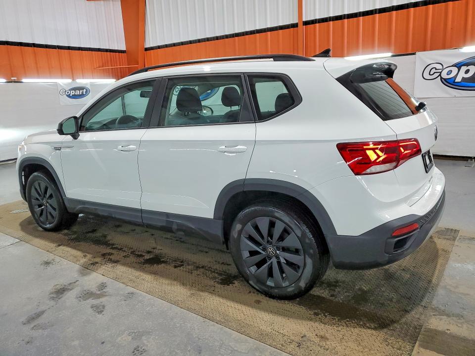 Продаж на аукціоні авто 2022 Volkswagen Taos, vin: 3VVAX7B23NM014150, номер лоту: 71428296