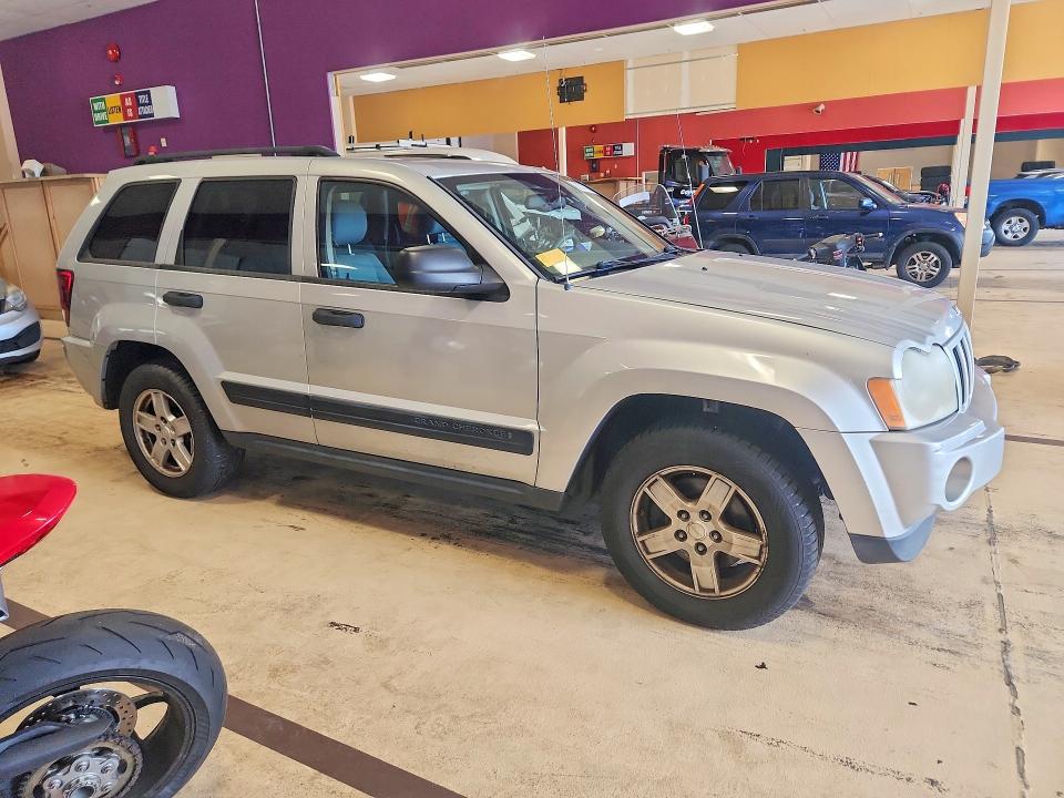 Продажа на аукционе авто 2006 Jeep Grand Cherokee, vin: 1J4GR48646C197743, номер лота: 68371766
