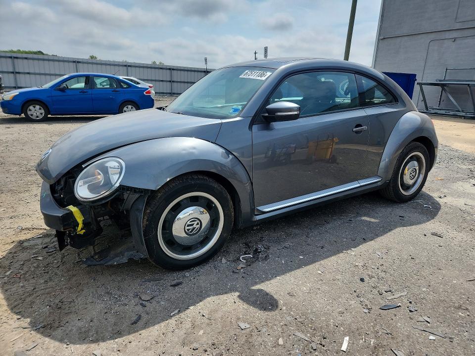 67511186 :رقم المزاد ، 3VWJP7AT3CM609261 vin ، 2012 Volkswagen Beetle مزاد بيع