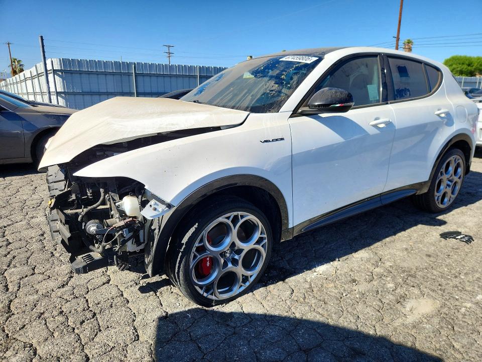 Продаж на аукціоні авто 2024 Alfa Romeo Tonale, vin: ZASPATDW9R3047832, номер лоту: 67459806