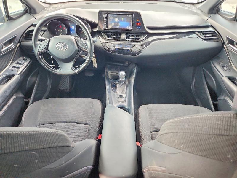 69890506 :رقم المزاد ، NMTKHMBX3JR060001 vin ، 2018 Toyota C-hr مزاد بيع