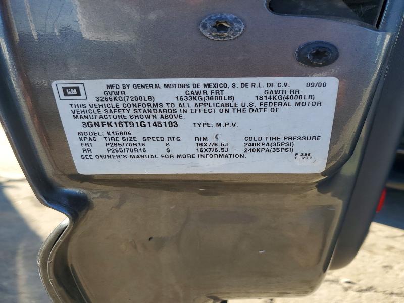 68579716 :رقم المزاد ، 3GNFK16T91G145103 vin ، 2001 Chevrolet Suburban مزاد بيع