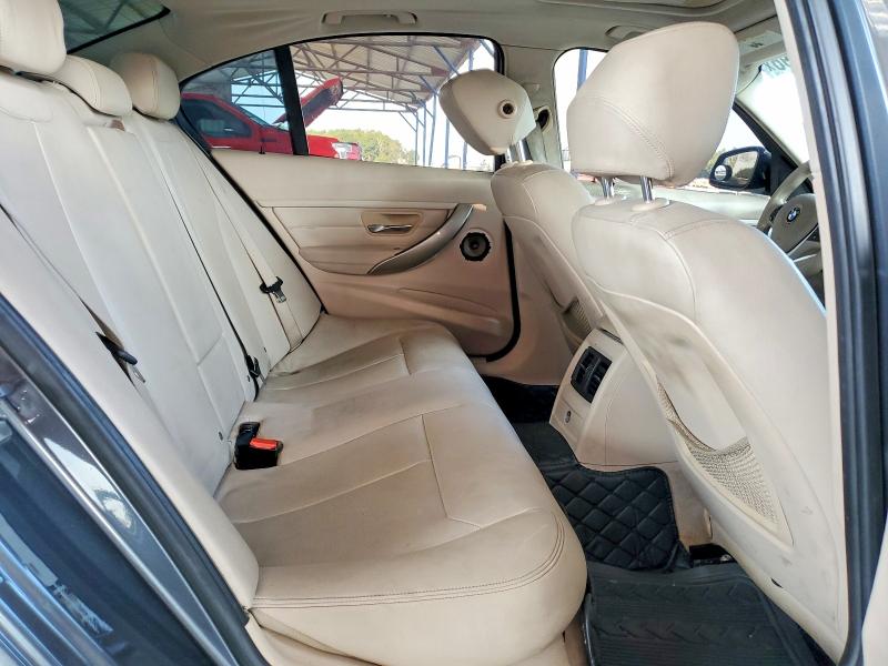 70255996 :رقم المزاد ، WBA3A5C51CF341663 vin ، 2012 Bmw 328 مزاد بيع