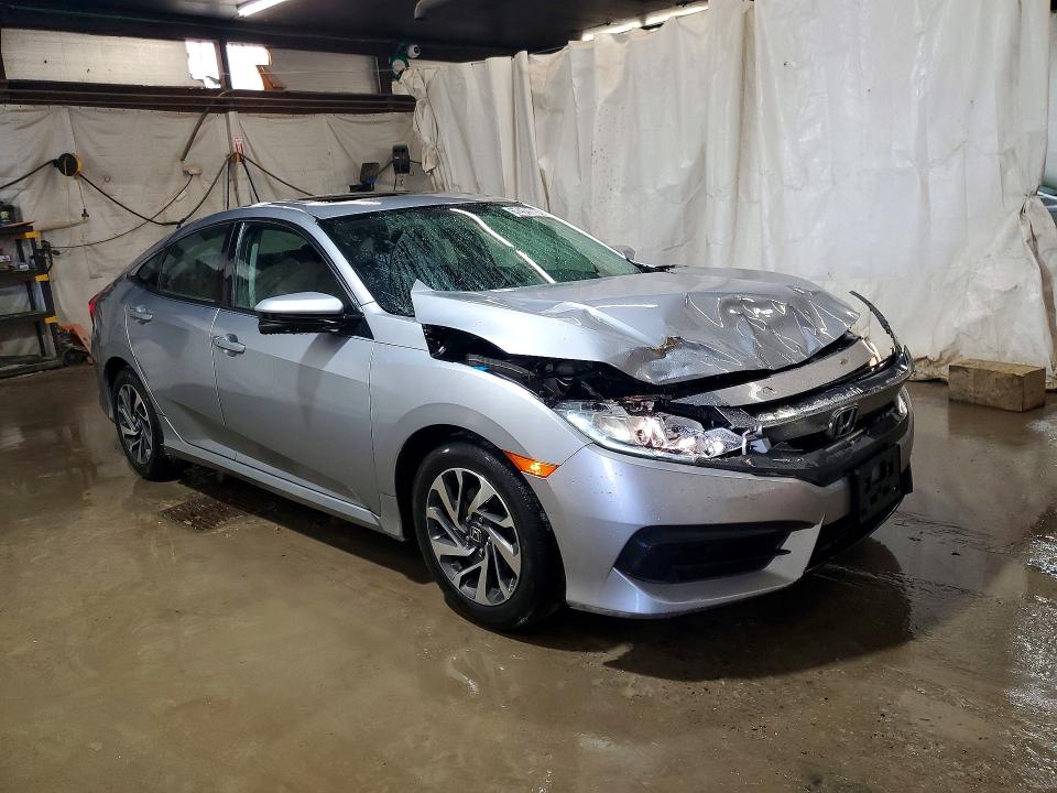 Продажа на аукционе авто 2016 Honda Civic, vin: 19XFC2F71GE214742, номер лота: 67404716