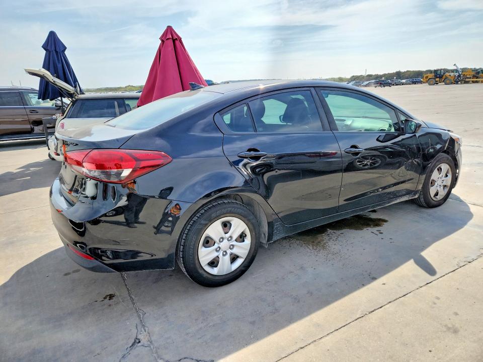 Aukcja sprzedaży 2018 Kia Forte, vin: 3KPFK4A73JE219065, numer aukcji: 70346826
