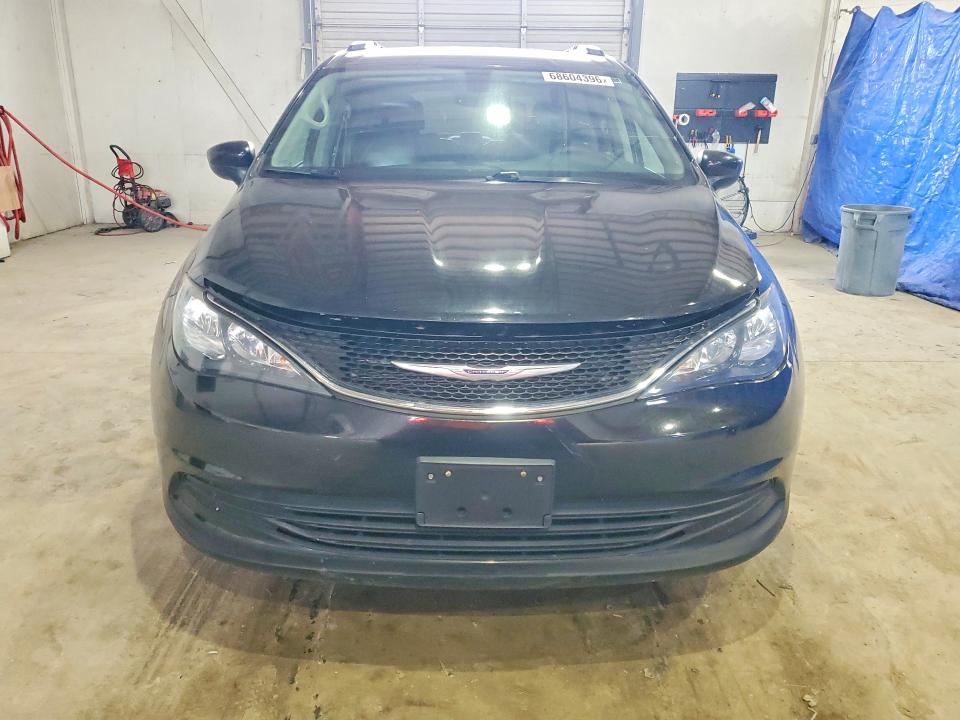 Продаж на аукціоні авто 2020 Chrysler Voyager, vin: 2C4RC1DG3LR172450, номер лоту: 68604396