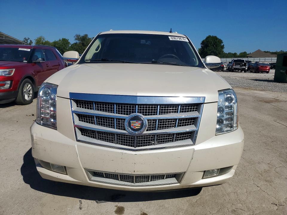2014 Cadillac Escalade მანქანა იყიდება აუქციონზე, vin: 1GYS4KEF0ER133554, აუქციონის ნომერი: 69679816