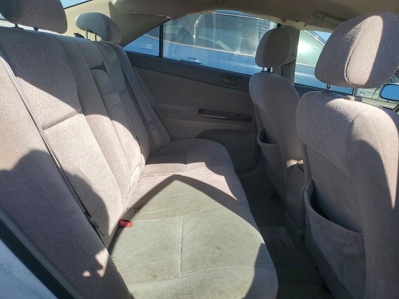 2004 Toyota Camry მანქანა იყიდება აუქციონზე, vin: JTDBE30K140279770, აუქციონის ნომერი: 70704226
