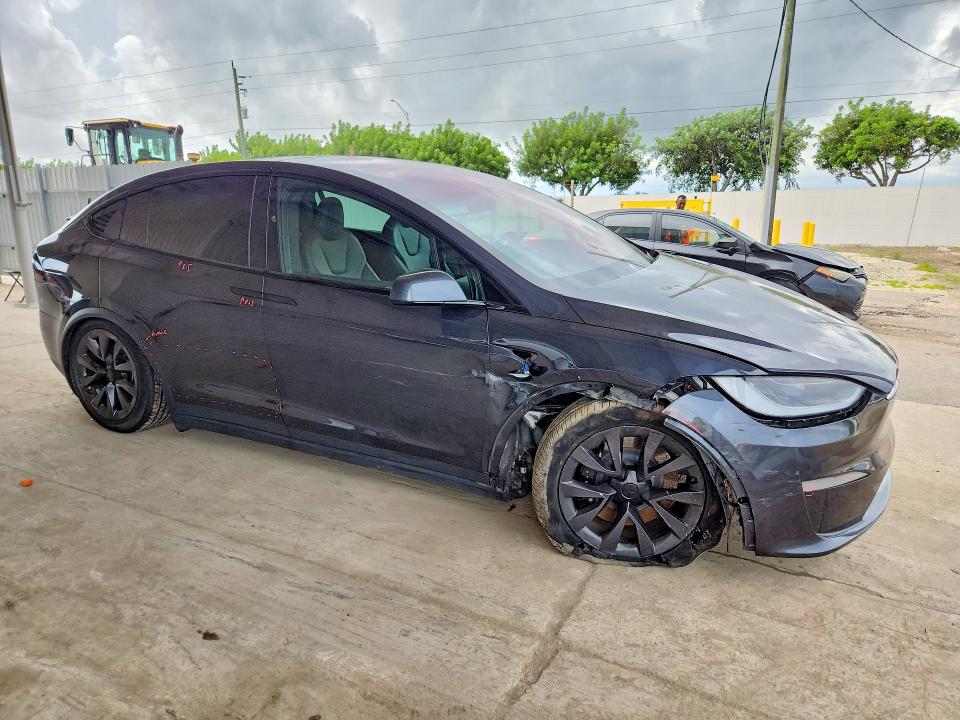 69385586 :رقم المزاد ، 7SAXCAE56RF439365 vin ، 2024 Tesla Model X مزاد بيع