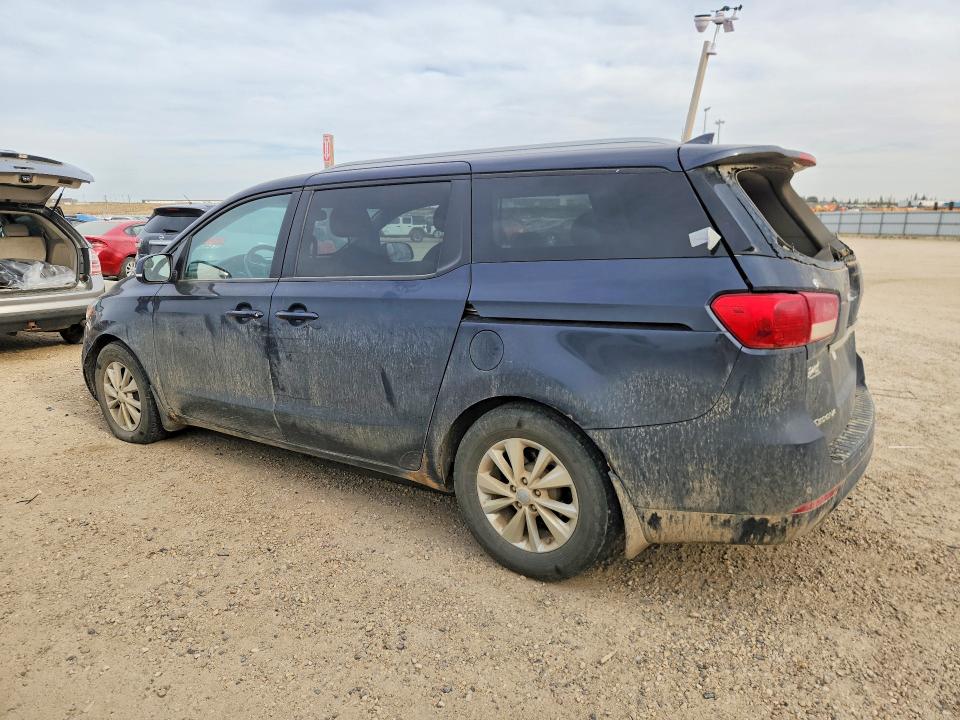 70137556 :رقم المزاد ، KNDMB5C18H6258739 vin ، 2017 Kia Sedona مزاد بيع