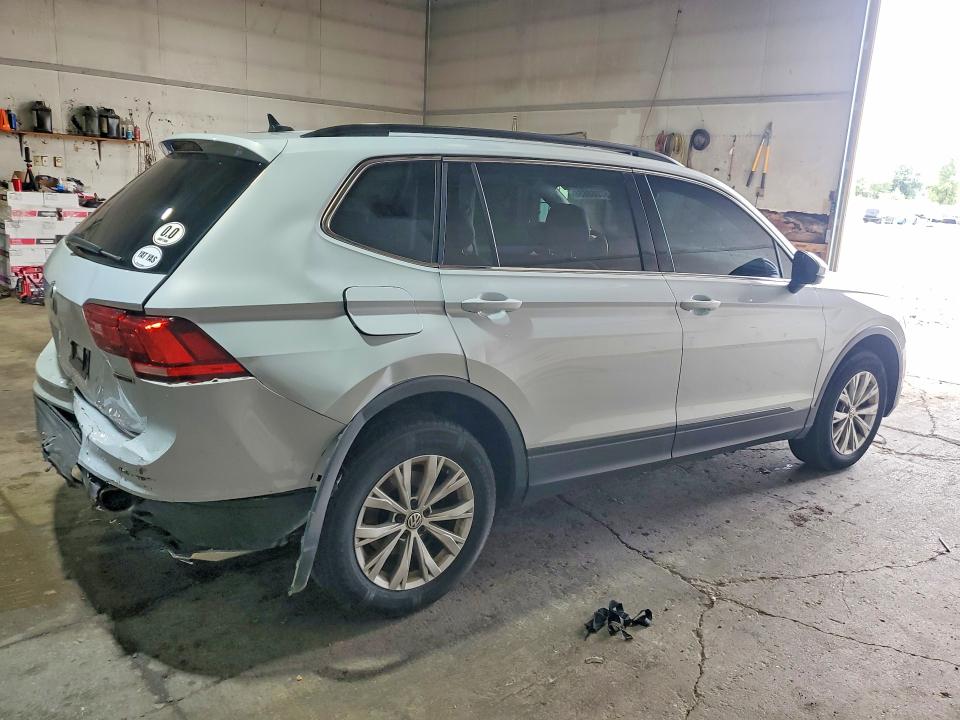 67088656 :رقم المزاد ، 3VV2B7AX0KM019852 vin ، 2019 Volkswagen Tiguan مزاد بيع