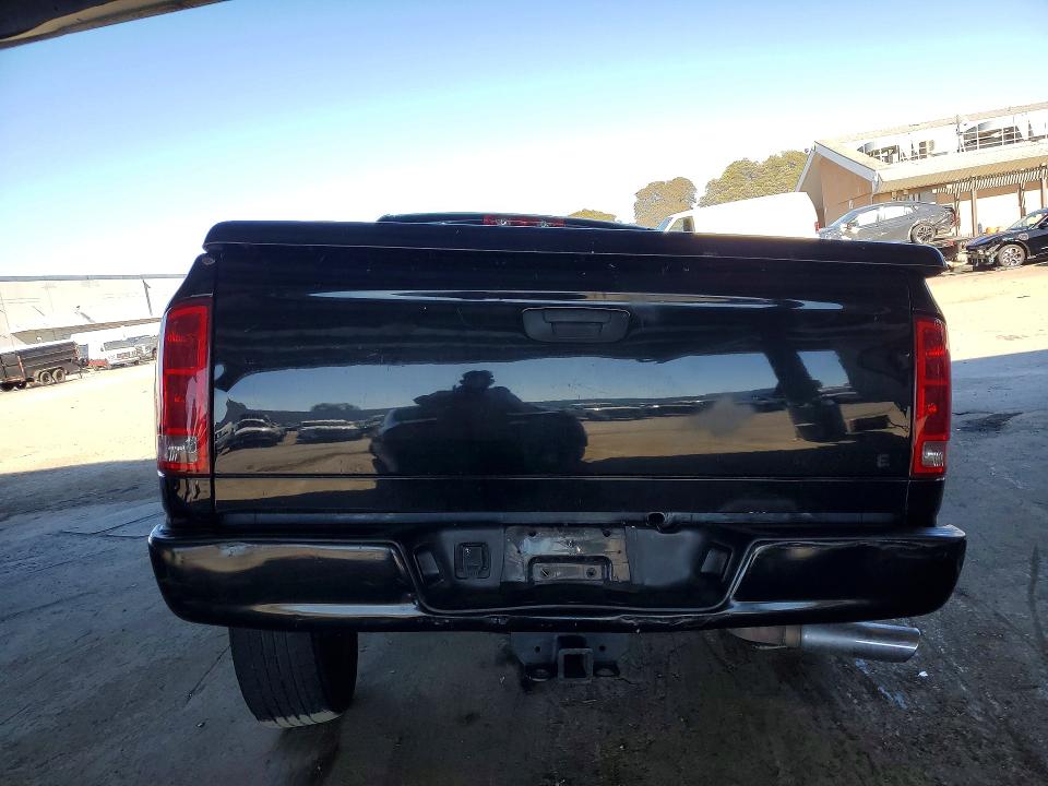2004 Dodge Ram 1500 მანქანა იყიდება აუქციონზე, vin: 1D7HA18D04J206437, აუქციონის ნომერი: 70928706