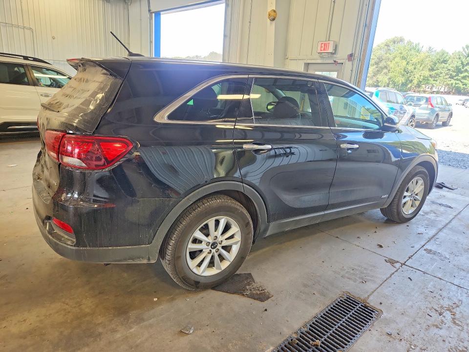 Продажа на аукционе авто 2019 Kia Sorento, vin: 5XYPGDA51KG464164, номер лота: 68513946