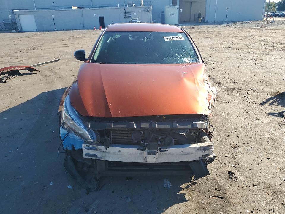 69229956 :رقم المزاد ، 1N4BL4CV7KC187825 vin ، 2019 Nissan Altima مزاد بيع