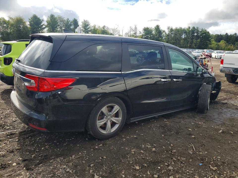 Продажа на аукционе авто 2018 Honda Odyssey, vin: 5FNRL6H79JB035660, номер лота: 70445166