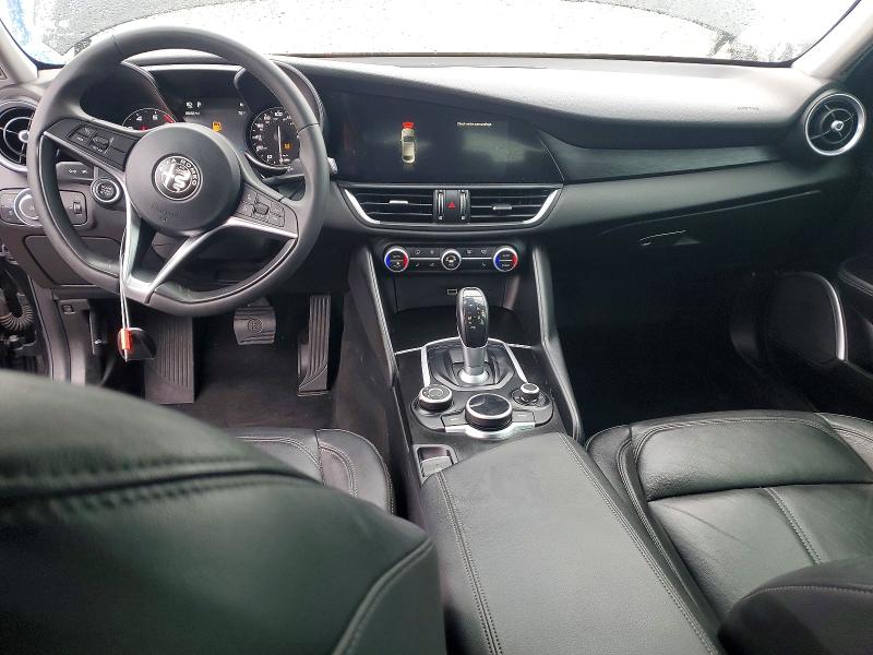 2018 Alfa Romeo Giulia მანქანა იყიდება აუქციონზე, vin: ZARFAEDN3J7564511, აუქციონის ნომერი: 69699756