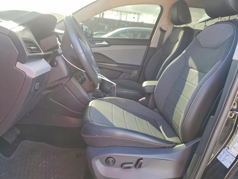 Продажа на аукционе авто 2022 Volkswagen Taos, vin: 3VVRX7B24NM015228, номер лота: 69042676