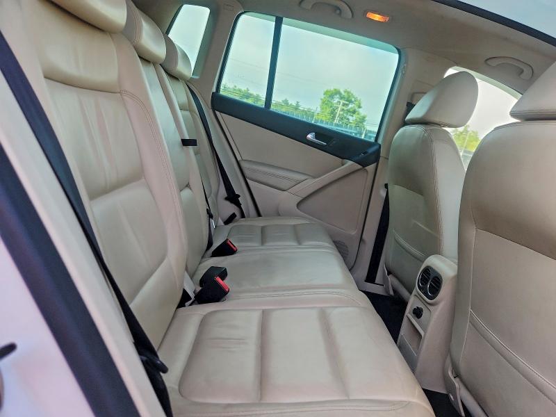 66959046 :رقم المزاد ، WVGBV7AX4BW514136 vin ، 2011 Volkswagen Tiguan مزاد بيع