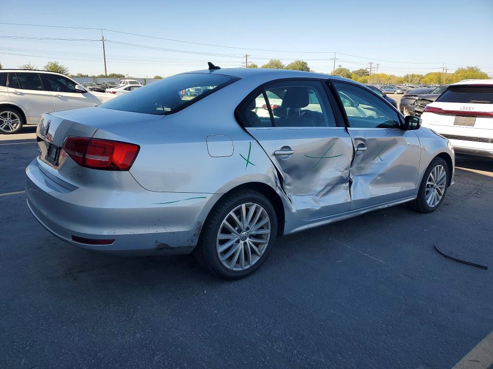 2015 Volkswagen Jetta მანქანა იყიდება აუქციონზე, vin: 3VWD07AJ6FM222451, აუქციონის ნომერი: 69032896