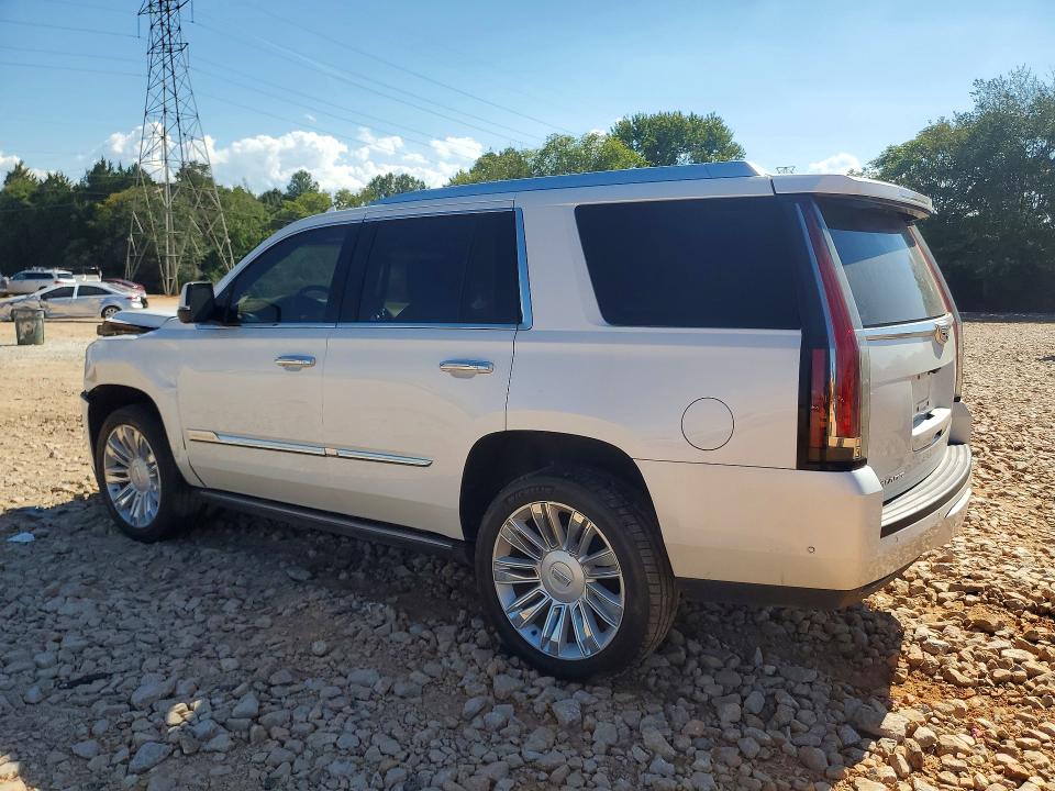 2017 Cadillac Escalade მანქანა იყიდება აუქციონზე, vin: 1GYS4DKJ2HR357210, აუქციონის ნომერი: 68691056